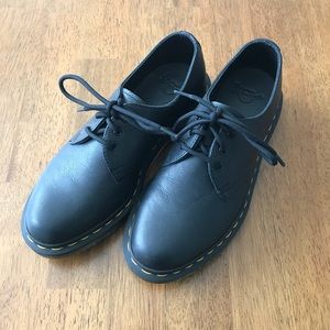 Dr Martens Oxfords